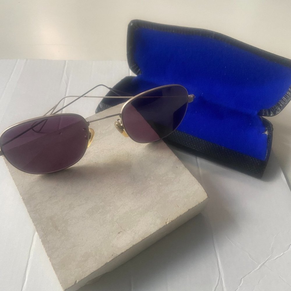 Cutler & Gross Womens metal frame aviator sunglasses . Vintage 90s - early 2000